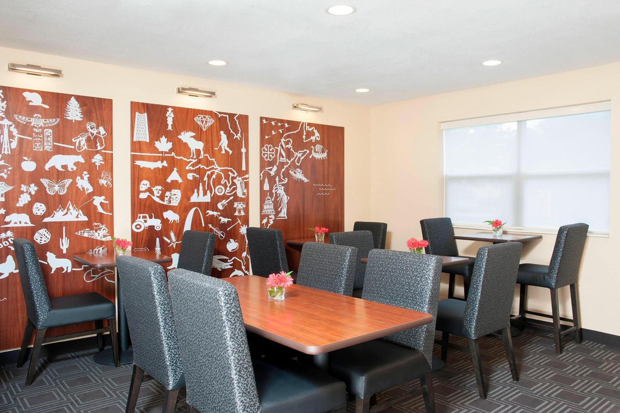 Towneplace Suites By Marriott Indianapolis - Keystone Exteriör bild
