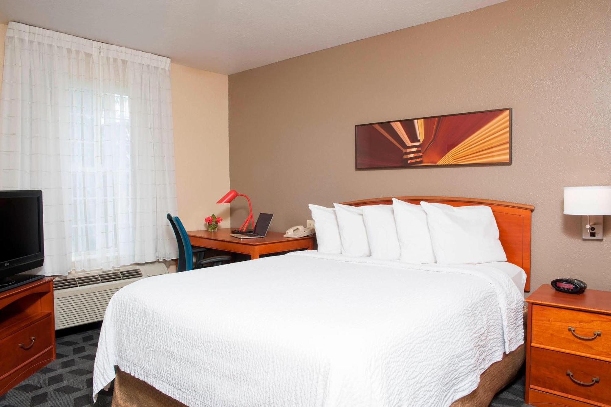 Towneplace Suites By Marriott Indianapolis - Keystone Exteriör bild