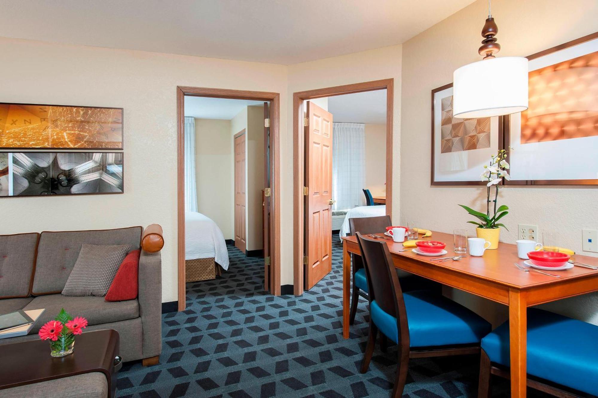 Towneplace Suites By Marriott Indianapolis - Keystone Exteriör bild